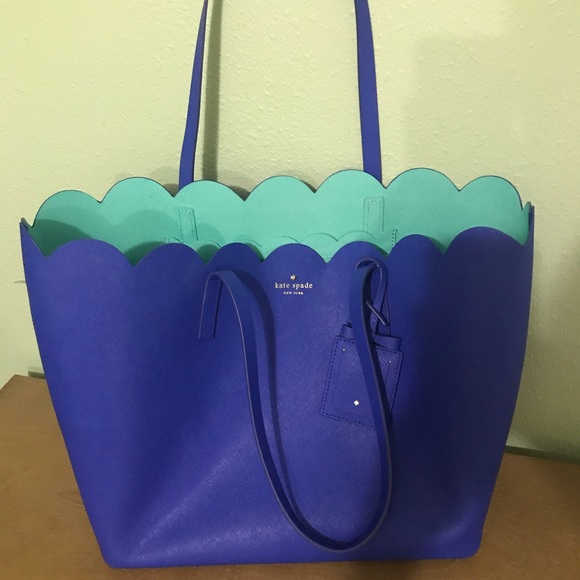 Authentic Kate Spade - Picture 1 of 2